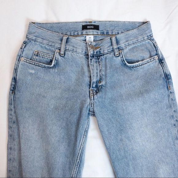 BDG Acid Wash Cropped Boyfriend Jeans - Size 25 - Picture 4 of 8